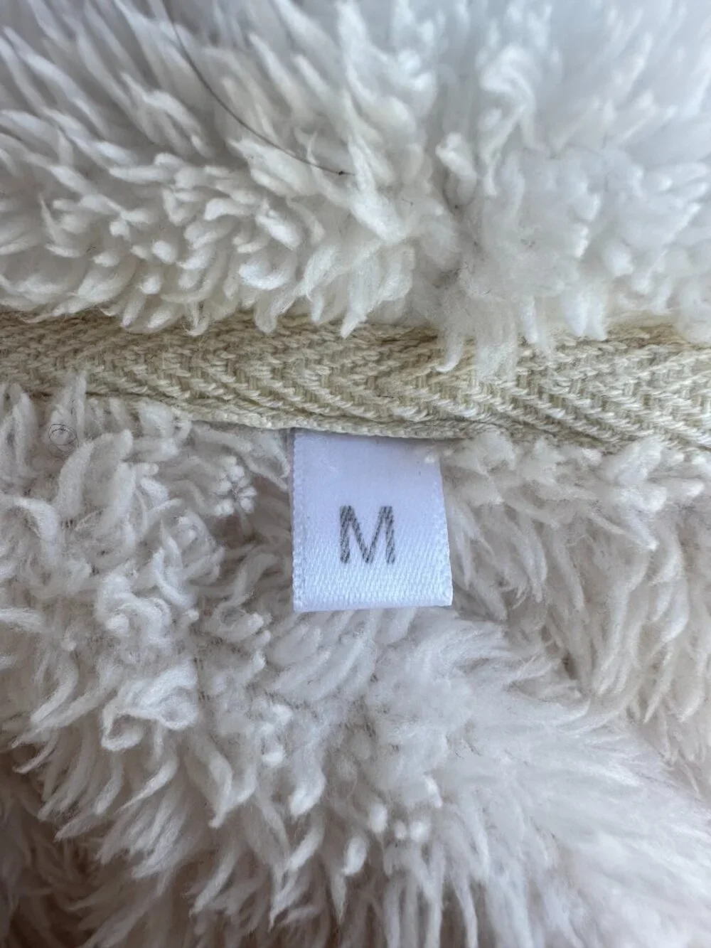 Women’s M Fluffy Fleece Pajama Set Ivory White Plush 2 Piece Loungewear